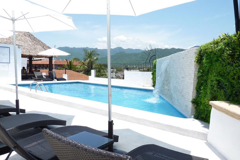 Hotel Suites Mar Elena (Adults Only) بويرتو فالارتا المظهر الخارجي الصورة