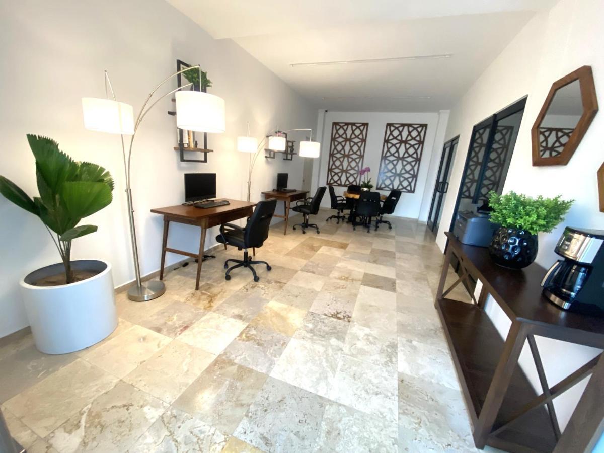 Hotel Suites Mar Elena (Adults Only) بويرتو فالارتا المظهر الخارجي الصورة