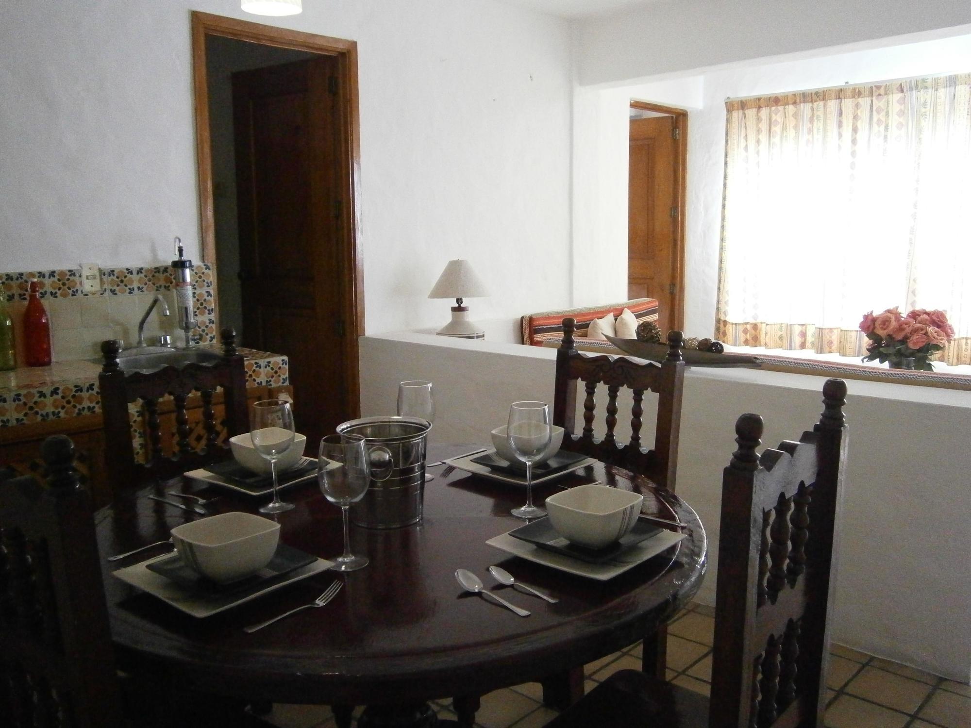 Hotel Suites Mar Elena (Adults Only) بويرتو فالارتا المظهر الخارجي الصورة