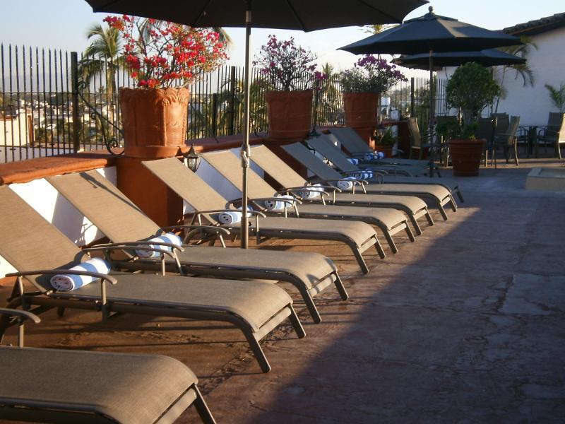 Hotel Suites Mar Elena (Adults Only) بويرتو فالارتا المظهر الخارجي الصورة