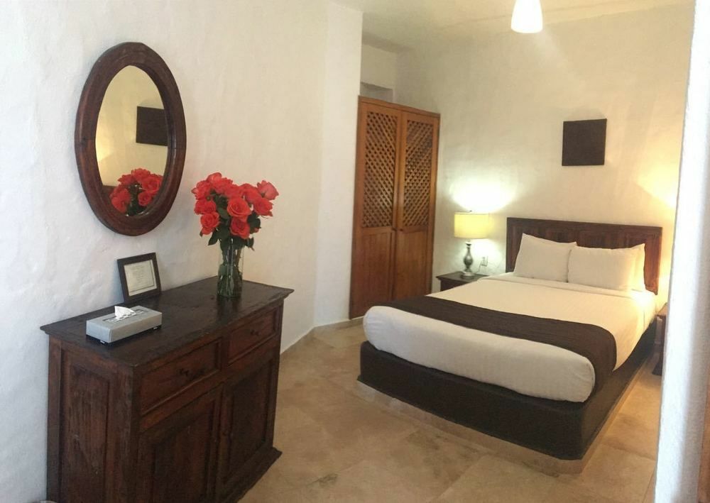 Hotel Suites Mar Elena (Adults Only) بويرتو فالارتا المظهر الخارجي الصورة