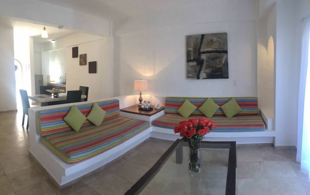 Hotel Suites Mar Elena (Adults Only) بويرتو فالارتا المظهر الخارجي الصورة